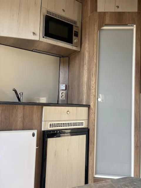 Anka Pferdeanhänger mit Wohnabteil