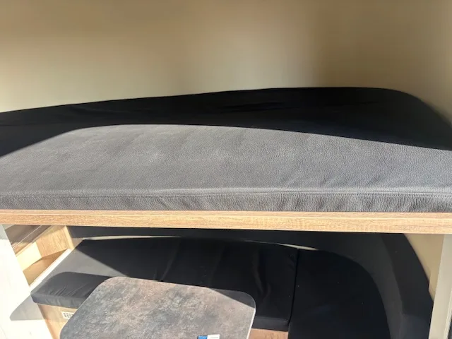 Anka Pferdeanhänger mit Wohnabteil